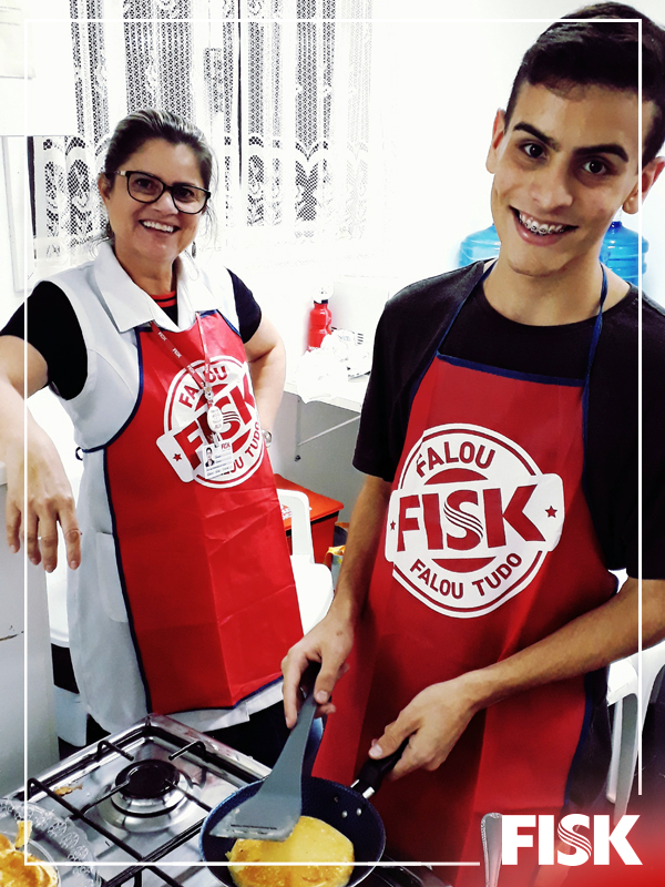 Fisk Joinville/SC - Cooking Class com os alunos do estágio Essentials 2